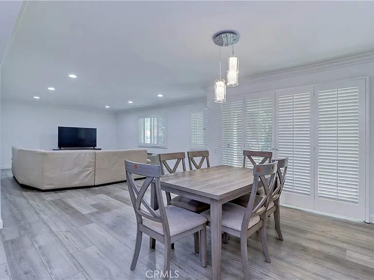5515 Paseo Del Lago W #2G — Photo 4