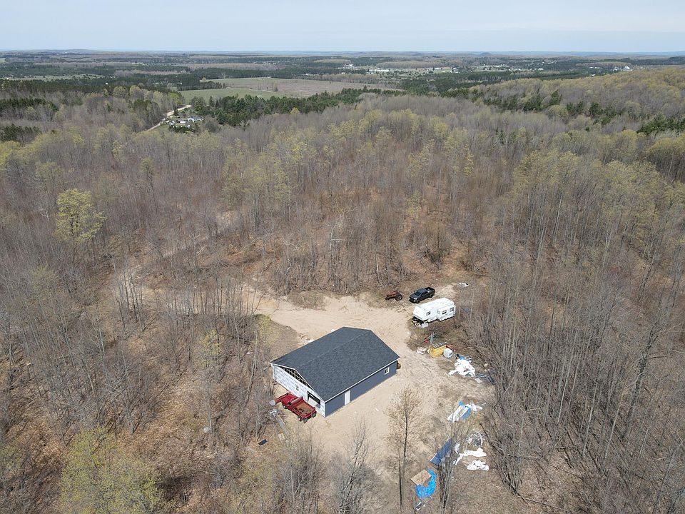 1st image of 8241 Anger Rd