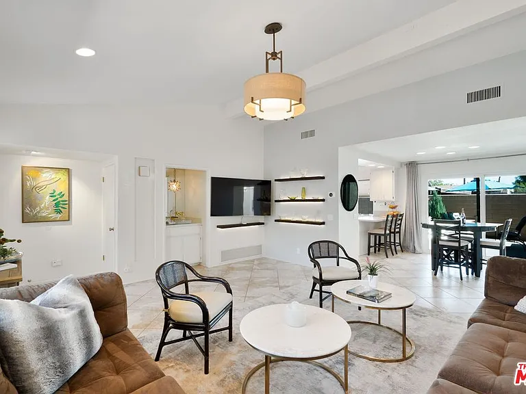 Royal Palm Dr — Photo 6