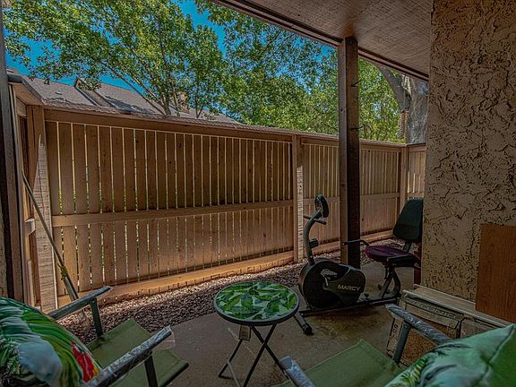 3rd image of 2101 Calico Ln APT 2612