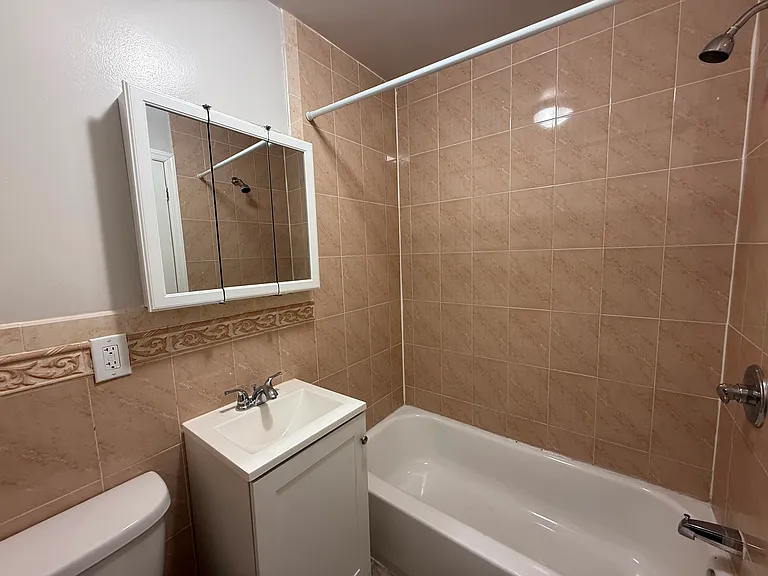 636 Avenue C #2E — Photo 9