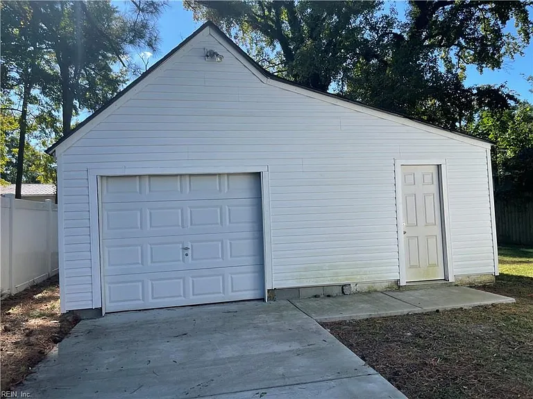 847 Marvin Ave — Photo 19
