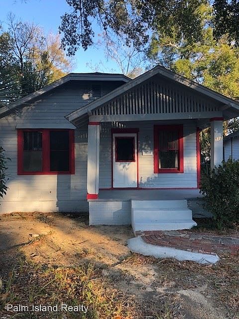 1st image of 712 N M St