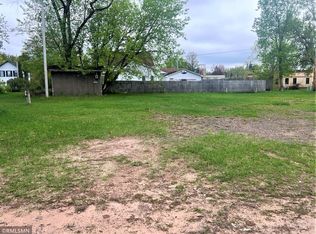 121 Burnett Ave W, Grantsburg, WI 54840