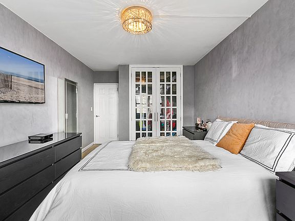 4th image of 12205 Flatlands Ave APT 9K