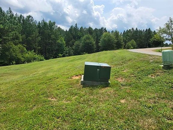 4th image of 147 Hiwassee Trails Dr