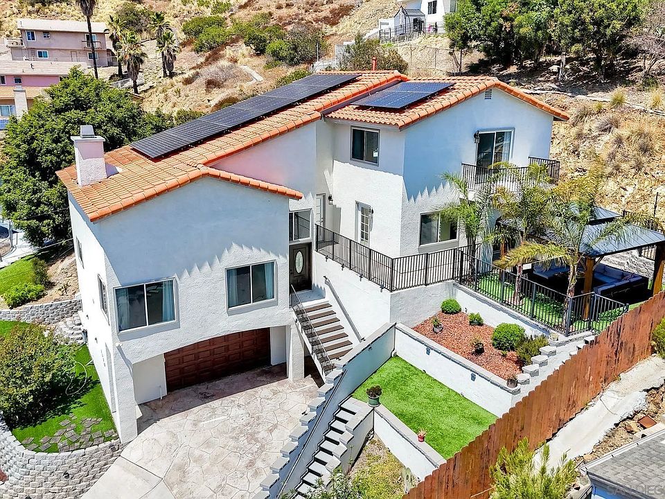 1st image of 1329 Portola Ave