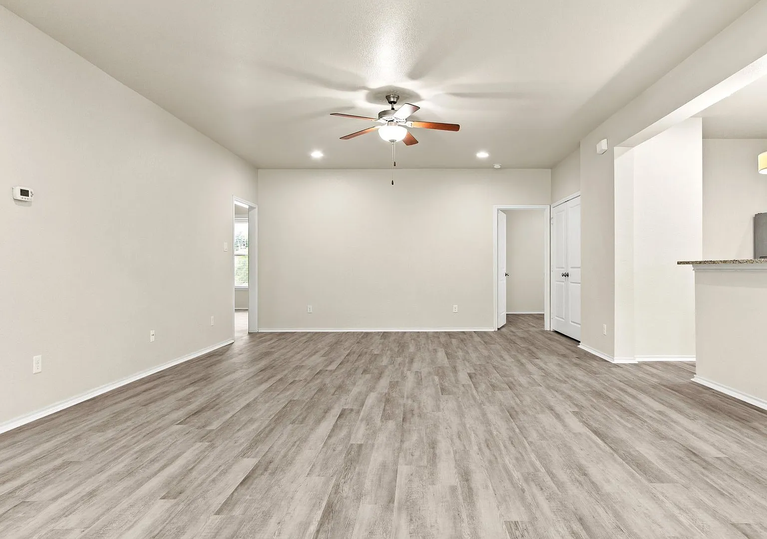 2713 McCart — Photo 4