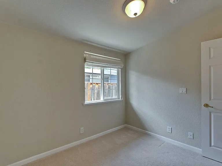 18701 Newsom Ave — Photo 23