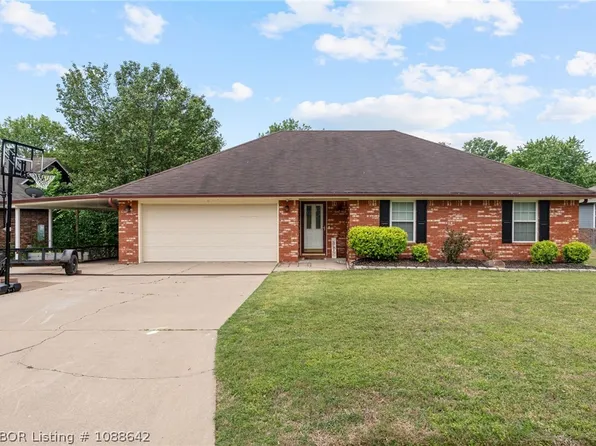 603 J St, Barling, AR 72923
