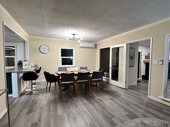 3rd image of 5016 Daleview Ave