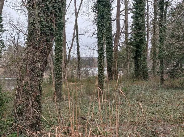 30Z Clubhouse Loop, Montross, VA 22520