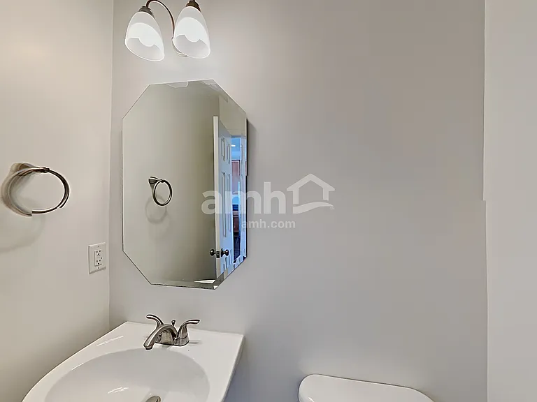 9015 Goldfields Dr — Photo 14