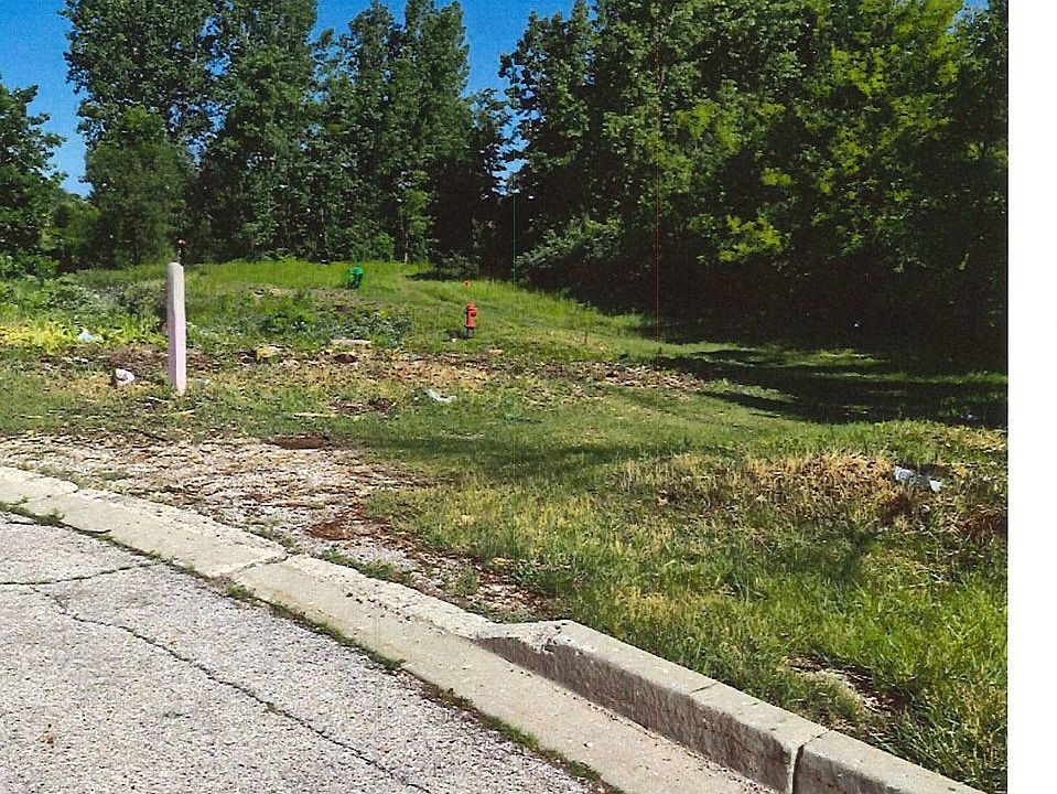 1st image of LOT 1 N Richmond Rd