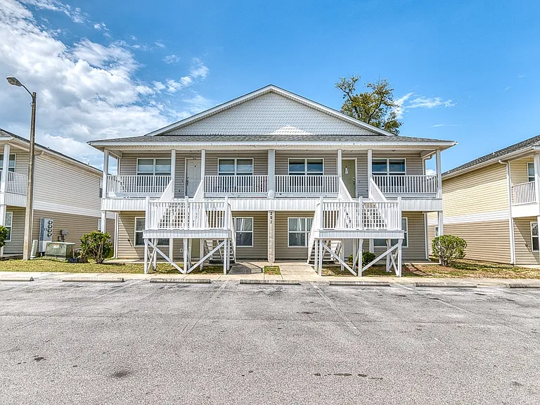 Ava Kay Townhomes — Photo 22