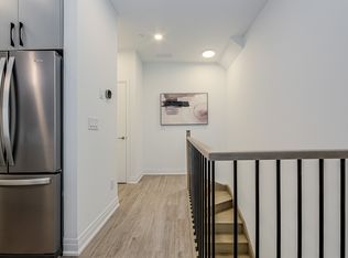 15 Brenthall Avenue, Toronto, ON M2R 1N1