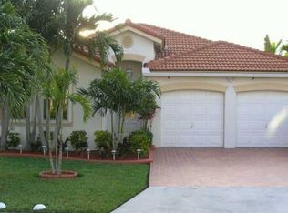 8112 SW 163rd Ct, Miami, FL 33193