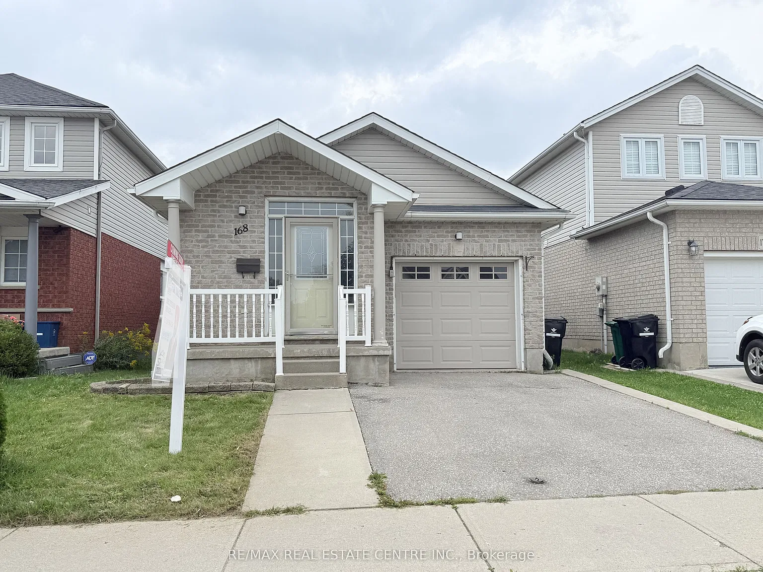 3 bed, $2,750 — Photo 1