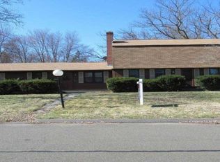 18 Elizabeth St, Enfield, CT 06082