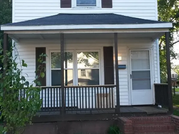 817 Vance St, Roanoke Rapids, NC 27870