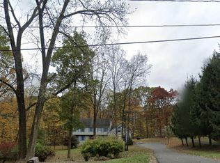 40 Judith Dr, Danbury, CT 06811