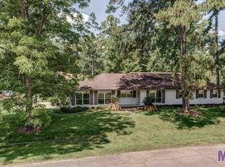 5415 Goodland Dr, Greenwell Springs, LA 70739