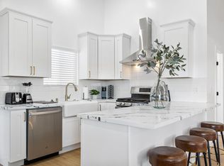 3945 Alta Loma Dr, Bonita, CA 91902