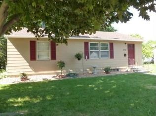 1705 Johnson St, Albert Lea, MN 56007