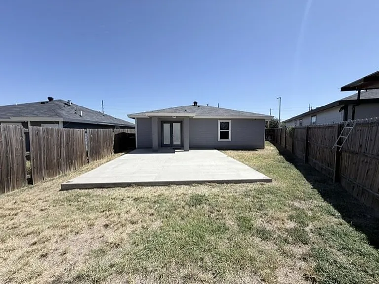 3506 Jose C Santos Dr — Photo 19