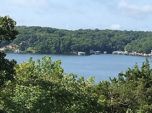68 Channel Buoy Dr, Osage Beach, MO 65065