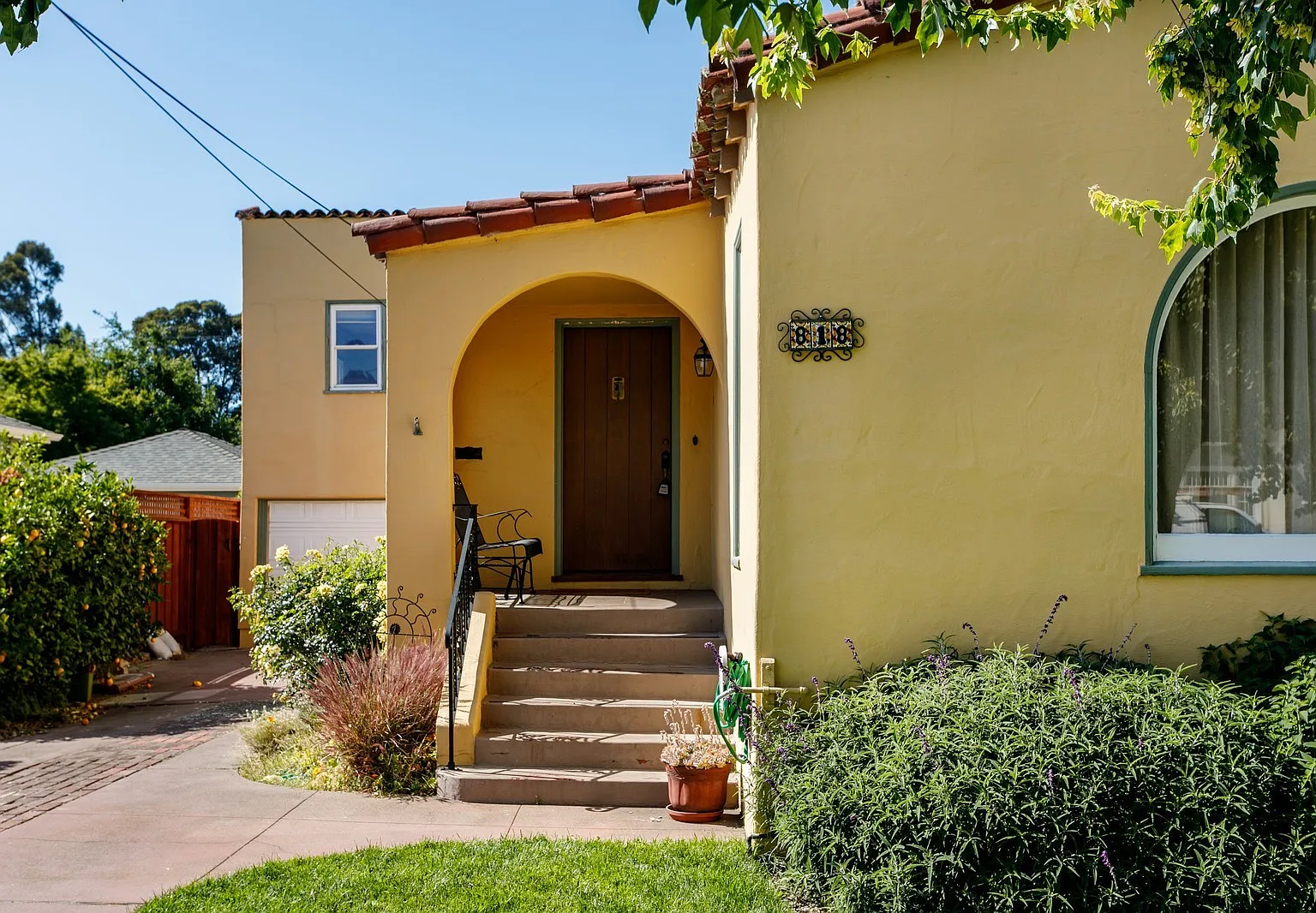 Estudillo Estates Spanish Mediterranean Beauty! — Photo 3