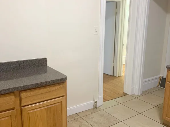 1432 Lexington Avenue image 11 of 13