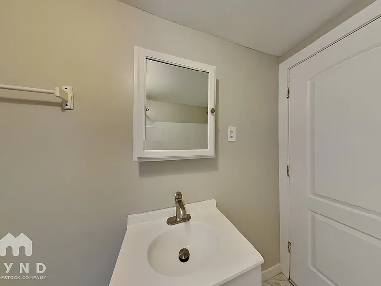 1276 Wager St — Photo 13