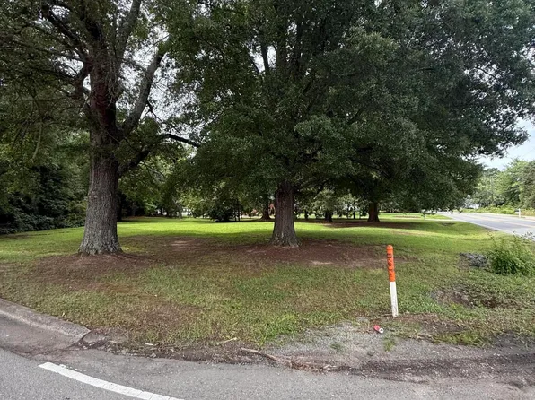 0 W Crescent Sq Lot 6, Graham, NC 27253