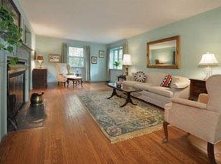 24 Whipporwill Way, Mountainside, NJ 07092