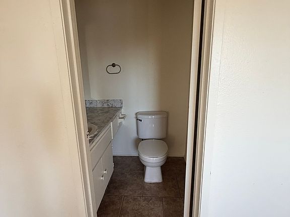 4th image of 25180 5th St APT 165