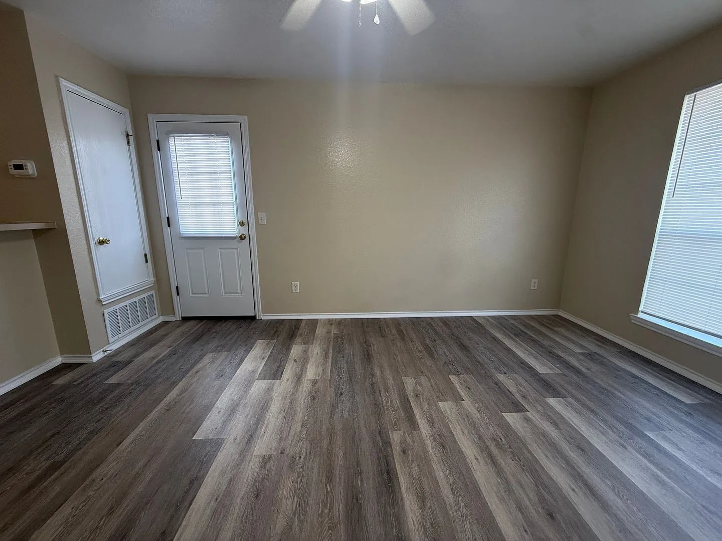 4000 Doraine Court — Photo 3