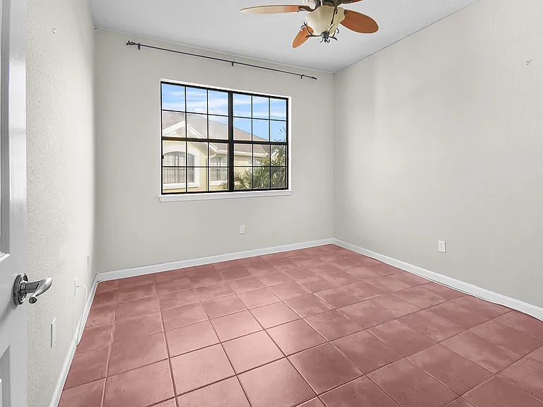 2221 Vista Cove Rd — Photo 22