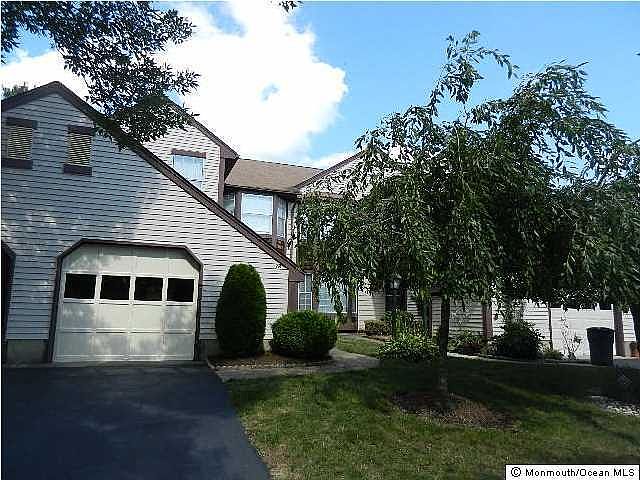 2nd image of 7 Daniel Webster Avenue #B