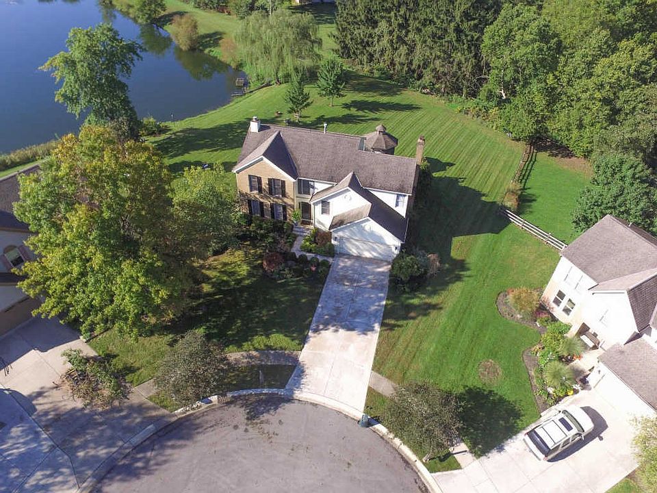 1st image of 907 Haddington Pl