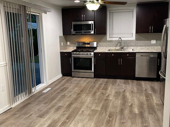 4th image of 32 Lydia Ave #1