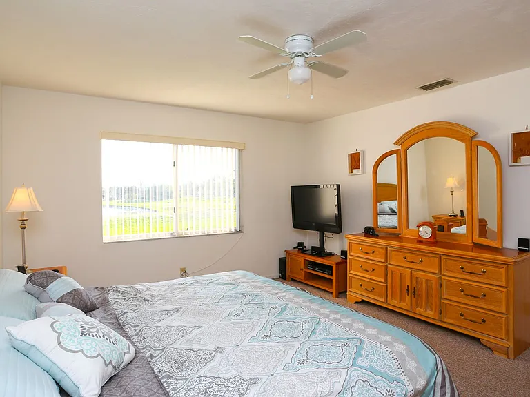 4030 Northlight Dr — Photo 25