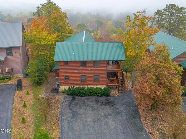 2026 Smoky Cove Rd, Sevierville, TN 37876