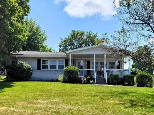 8701 E Jackson St, Selma, IN 47383