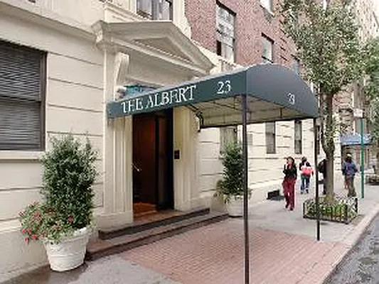 Sold by Corcoran | media 2