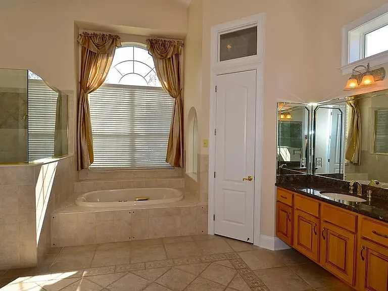 4424 Royal Tern Ct — Photo 9