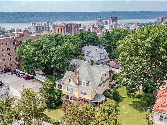 4th image of 41 Alta Ave
