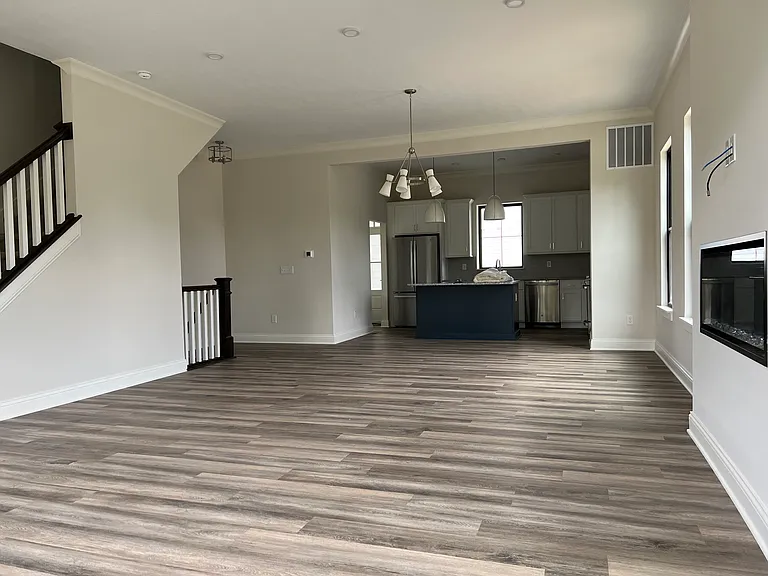 430 W Smoky Row — Photo 7