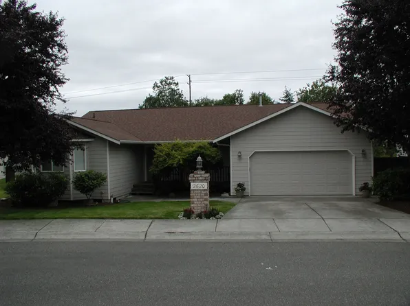 2620 SW Talon Loop, Oak Harbor, WA 98277