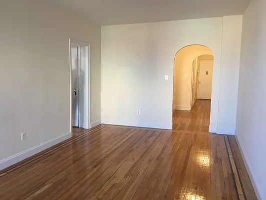 Rented by Tapestry Real Estate of Queens | media 18